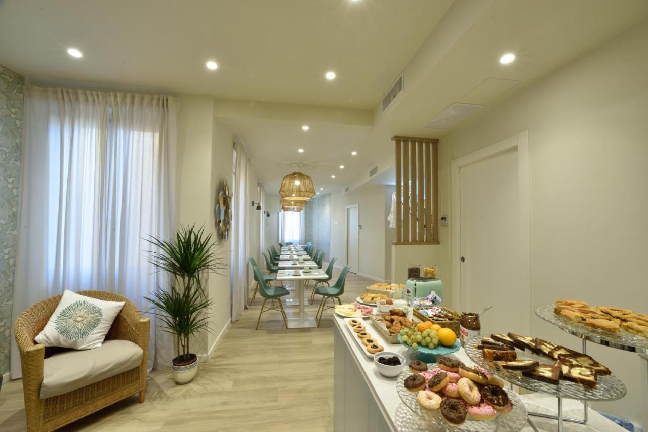 Hotel Bel Sit Alassio Exteriör bild